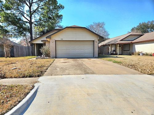 10810 Parkland Woods Dr, Sugar Land, TX, 77498-1748 | Card Image