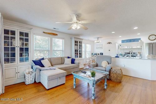 unit-1006-3350 Club Villa Dr, Southport, NC, 28461-8109 | Card Image