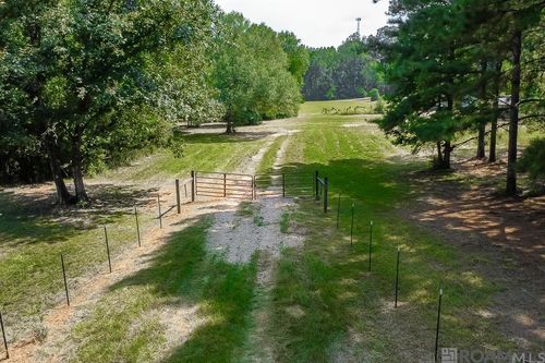 13101 Boeneke Rd, Clinton, LA, 70722-5333 | Card Image