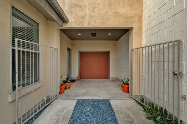 APT-2 - 2608 E 6 Th St, Condo with 2 bedrooms, 3 bathrooms and null parking in Austin TX | Image 7