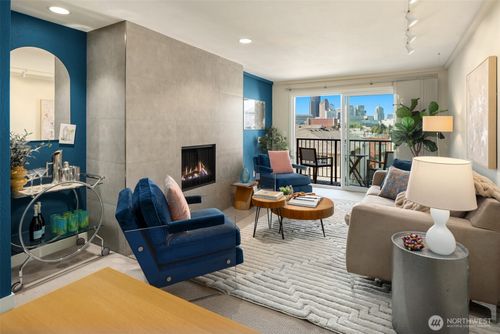 apt-305-701 17th Ave, Seattle, WA, 98122-4667 | Card Image