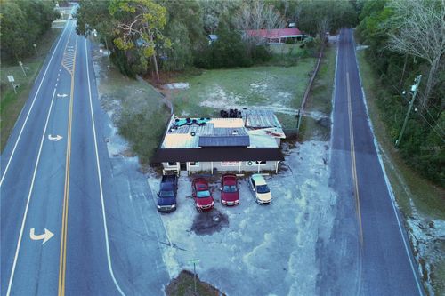 14499 E Highway 40, SILVER SPRINGS, FL, 34488-4143 | Card Image