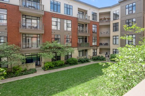 204-220 Cedar St, Lexington, KY, 40508-2902 | Card Image