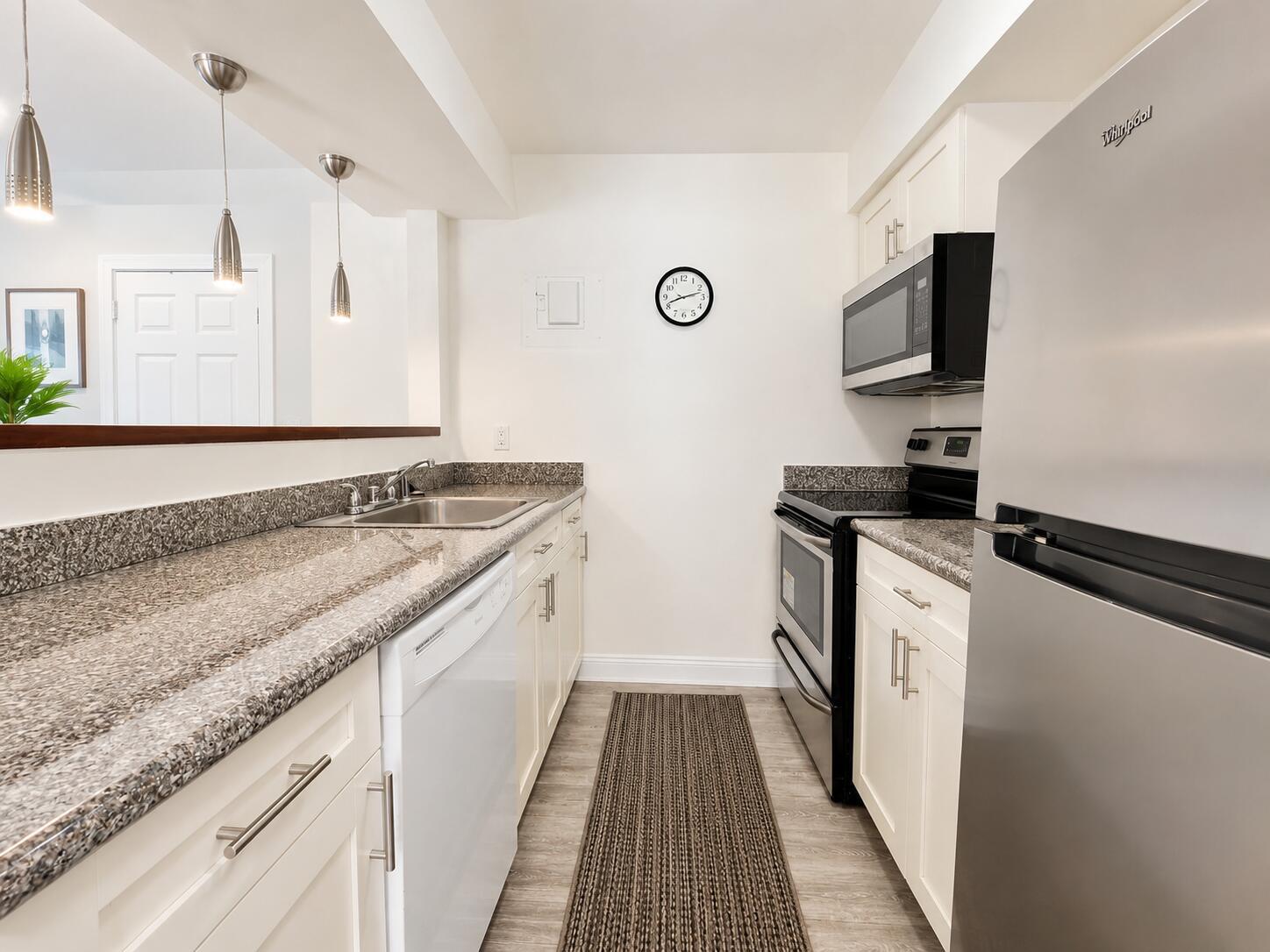 Residential Lease in Pompano Beach 3