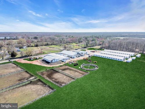 935 Lakewood Farmingdale Rd, Howell, NJ, 07731-8771 | Card Image