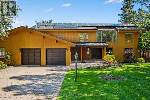 3842 Armitage Ave, Dunrobin, ON, K0A1T0 | Card Image