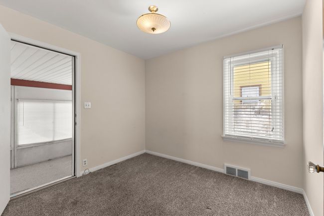 29 Washington St, House other with 3 bedrooms, 1 bathrooms and null parking in Trenton MI | Image 19
