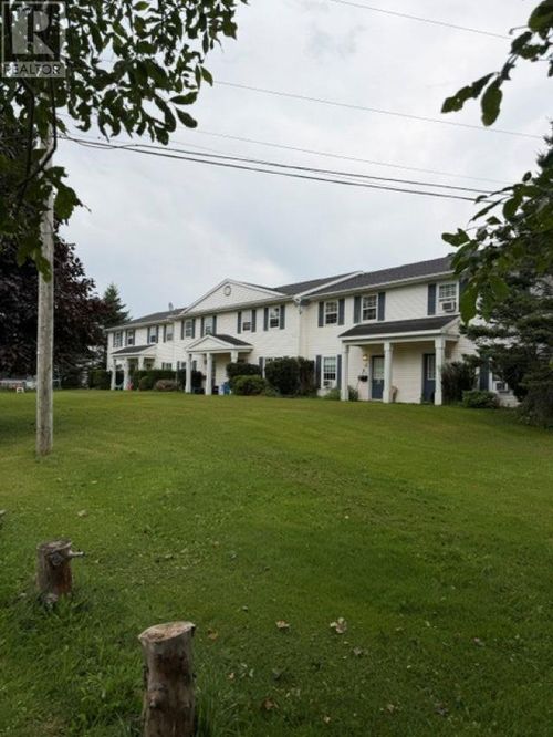 6 Mackinley Cres, Cornwall, PE, C0A1H8 | Card Image