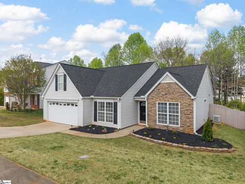 128 Dellwood Drive, Spartanburg, SC, 29301 | Card Image
