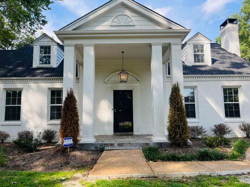 4234 Poplar Ave, Memphis, TN, 38117-3620 | Card Image
