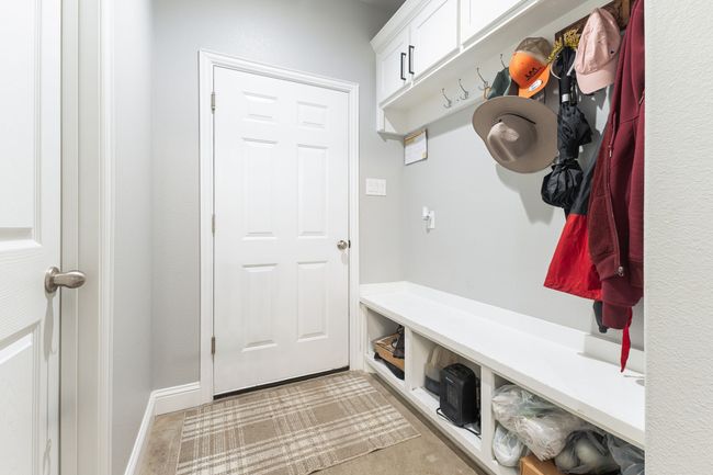 View of mudroom | Image 25
