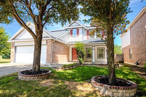 1501 Kingfisher Dr, Fort Worth, TX, 76131-5412 | Card Image