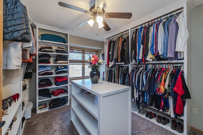 Huge walk in closet created in one of the bedrooms up! | Image 20