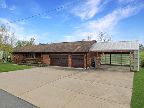 321 Willow St, Viroqua, WI, 54665 | Card Image