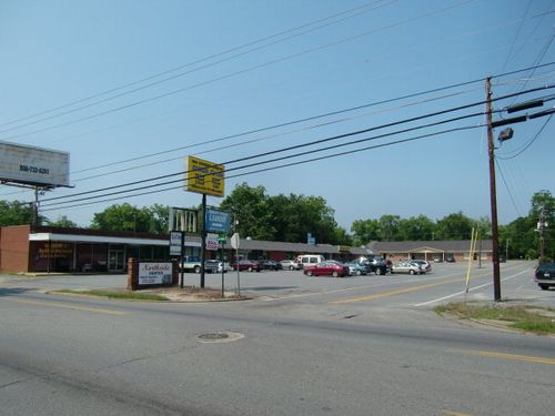 105 High St, Dublin, GA, 31021-6317 | Card Image