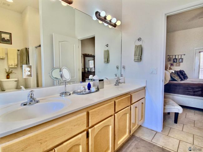 14393 E 53 Rd Ln, House other with 3 bedrooms, 2 bathrooms and 2 parking in Yuma AZ | Image 17