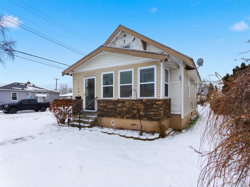 17392 Tennyson St, Roseville, MI, 48066-2868 | Card Image