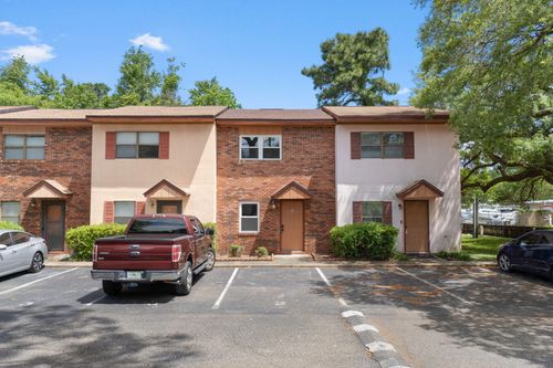 2-696 Tyner St, Fort Walton Beach, FL, 32547-2284 | Card Image