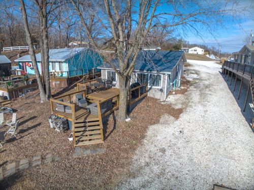 425 W Shore Dr, CAIRO, MO, 65239-2010 | Card Image