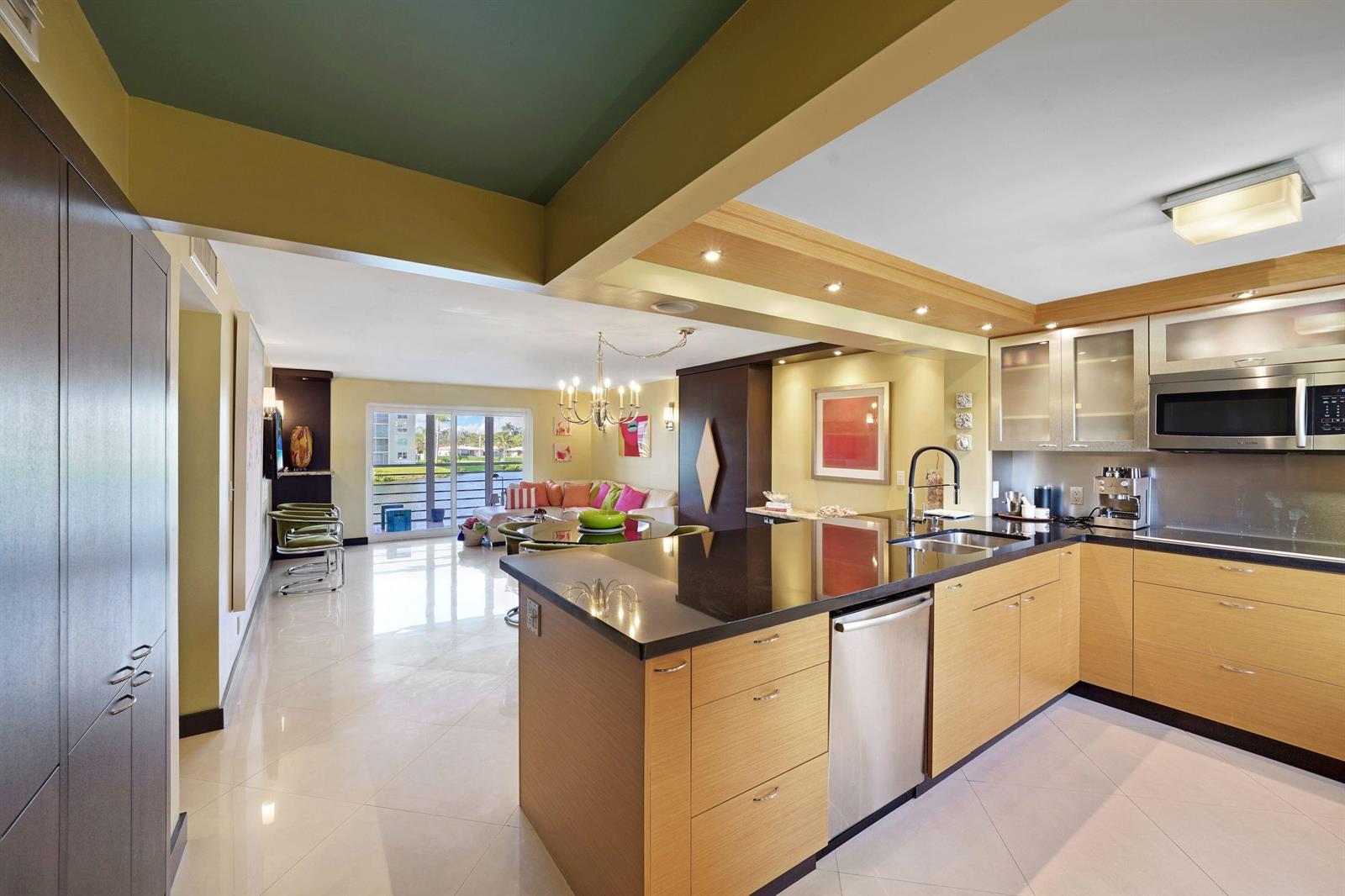 Residential in Dania Beach