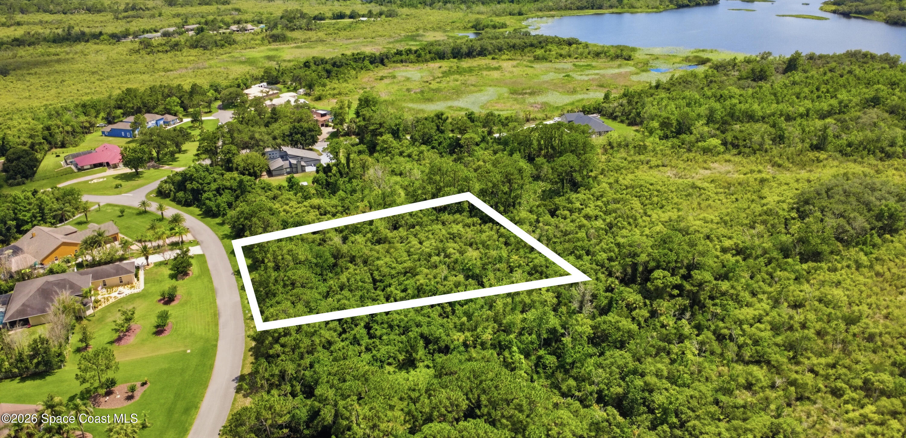 Land in Titusville