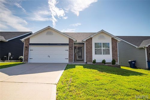 27492 Forest Ridge Ct, Warrenton, MO, 63383-6500 | Card Image