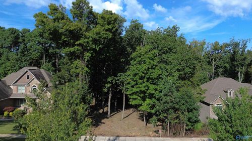 12 Verdant Cir Se, Huntsville, AL, 35803-1922 | Card Image