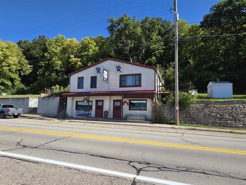 106 Main St, Ferryville, WI, 54628-8216 | Card Image