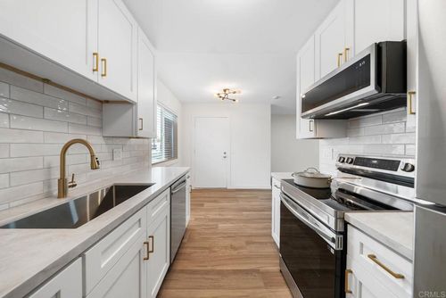 apt-3-3825 Van Dyke Ave, San Diego, CA, 92105-2640 | Card Image