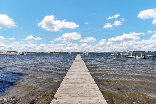 943 Chadwick Shores Dr, House other with 4 bedrooms, 4 bathrooms and null parking in Sneads Ferry NC | Image 47