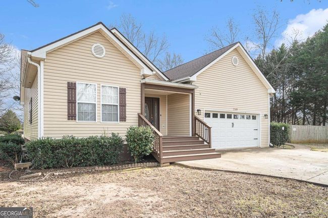 2189 Broad St, House other with 5 bedrooms, 3 bathrooms and 5 parking in Statham GA | Image 4