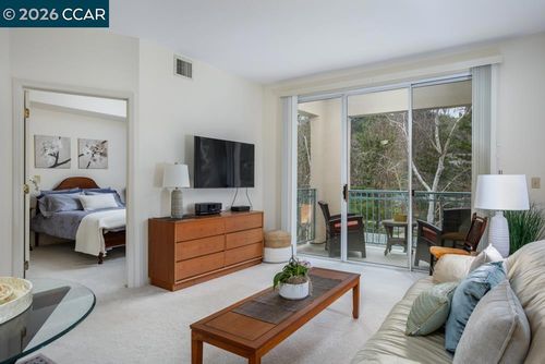 1348-1860 1860 Tice Creek Dr, Walnut Creek, CA, 94595 | Card Image