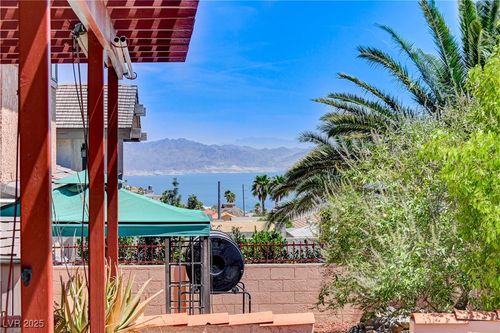 845 Robinson Ln, Boulder City, NV, 89005-1127 | Card Image