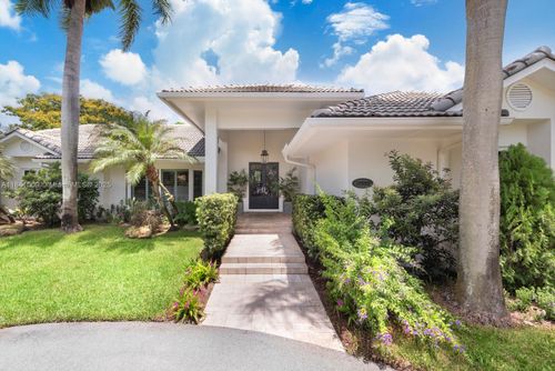 15503 Sw 74th Pl, Palmetto Bay, FL, 33157-2468 | Card Image