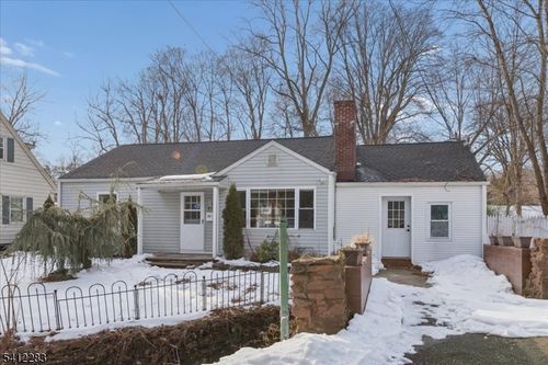 811 Mountain Ave, Bound Brook, NJ, 08805-1403 | Card Image