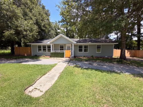 829 W 2nd North Street, Summerville, SC, 29483 | Card Image