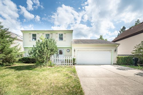 215 Annapolis Dr, Vernon Hills, IL, 60061-2049 | Card Image