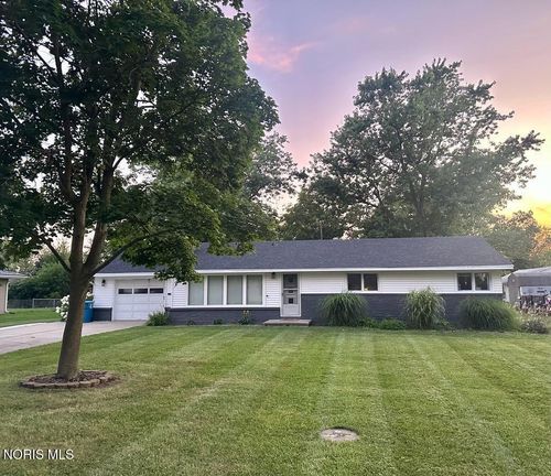1006 S Beech St, Bryan, OH, 43506-2019 | Card Image