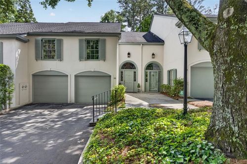 11 Mooregate Sq Nw, Atlanta, GA, 30327-1539 | Card Image