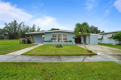 1-44 Nw 19th St, Homestead, FL, 33030-3219 | Card Image
