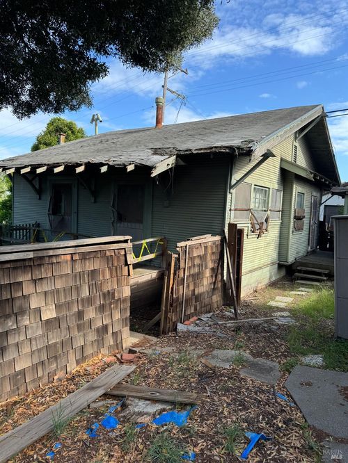931 Carolina St, Vallejo, CA, 94590-5527 | Card Image