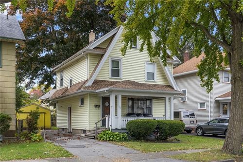 131 Dorbeth Road, Rochester, NY, 14621 | Card Image