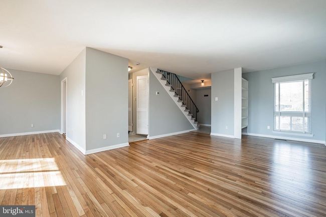 11053 Saffold Way, Townhouse with 4 bedrooms, 4 bathrooms and null parking in RESTON VA | Image 8