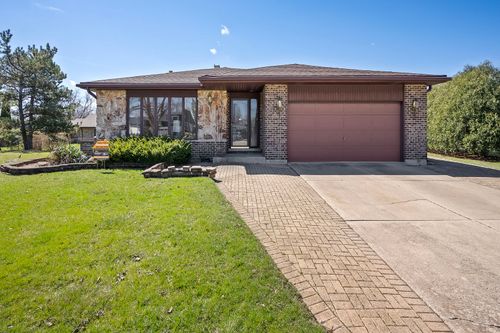 1631 Arbor Ct, Darien, IL, 60561-3706 | Card Image