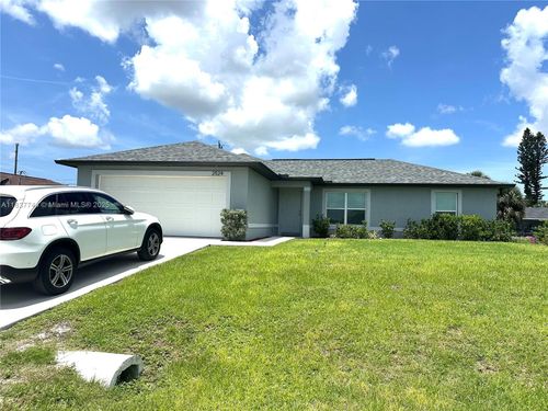 2524 Ne 5th Ave, Cape Coral, FL, 33909-8810 | Card Image