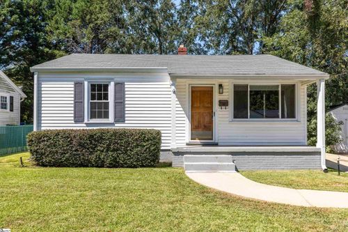 4 Druid St, Greenville, SC, 29609-3821 | Card Image