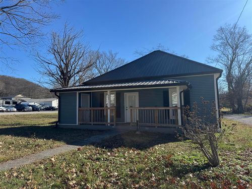 662 E 4th St, Russellville, KY, 42276-1858 | Card Image