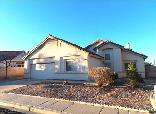 676 Hitchen Post Dr, Henderson, NV, 89011-1899 | Card Image