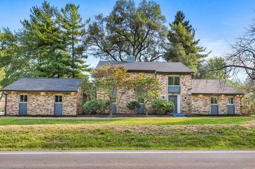 2687 Snouffer Rd, Columbus, OH, 43235-2051 | Card Image