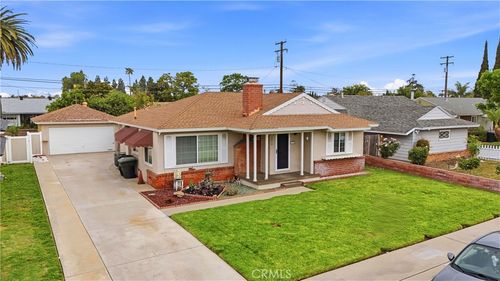 1235 E Eastwood Dr, Anaheim, CA, 92805-2137 | Card Image